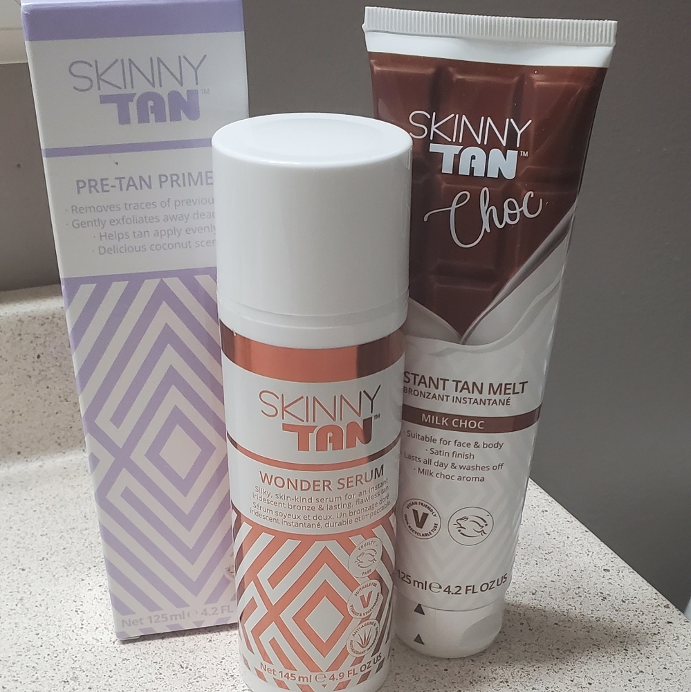 Sunless tanner and exfoliater plus skinny tan choc